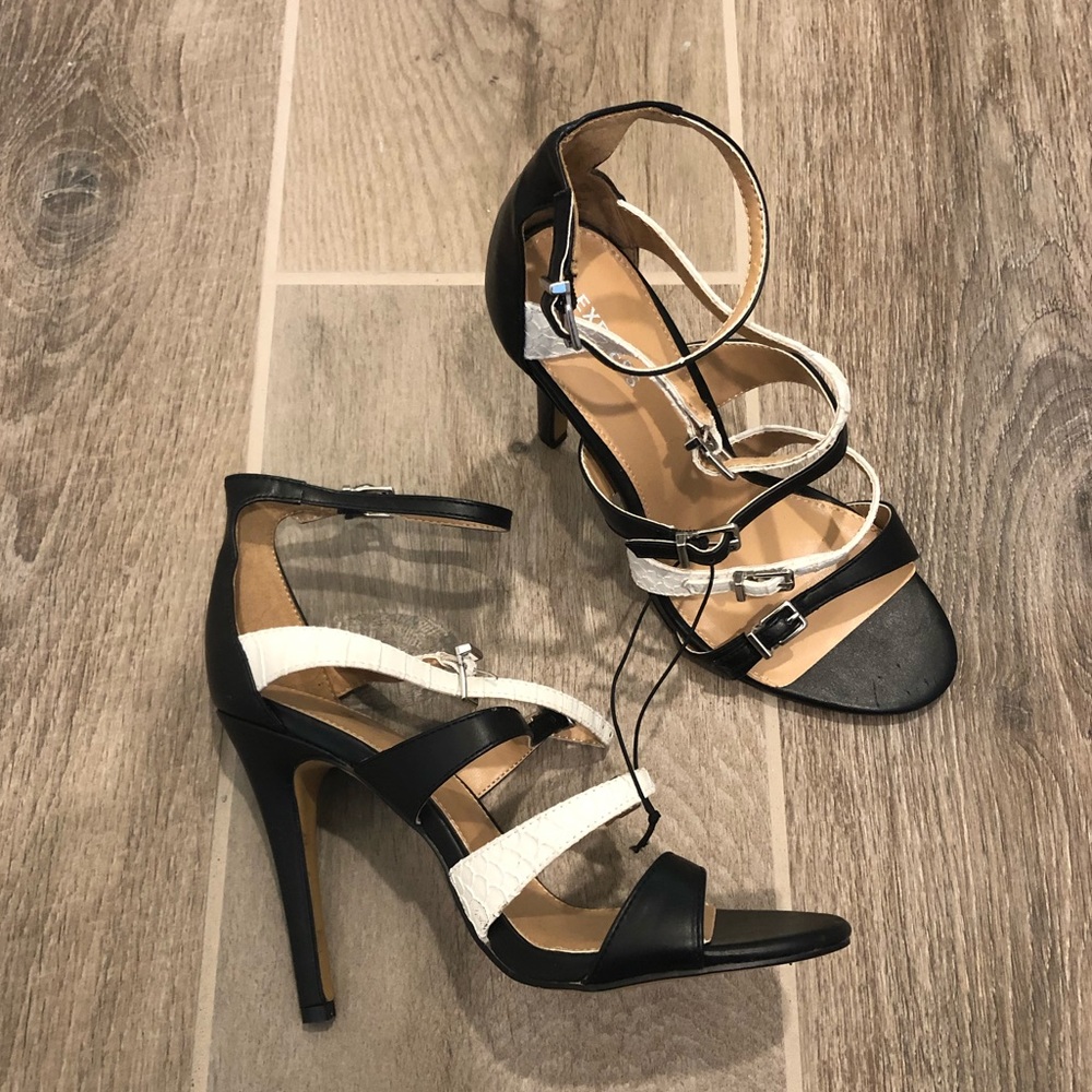 Express Black & white strappy heels